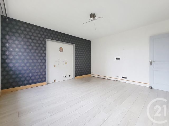 Appartement F3 à vendre - 3 pièces - 64.24 m2 - GAGNY - 93 - ILE-DE-FRANCE - Century 21 Sweet Home Immobilier