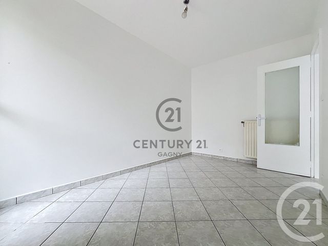Appartement F3 à louer - 3 pièces - 59.71 m2 - GAGNY - 93 - ILE-DE-FRANCE - Century 21 Sweet Home Immobilier
