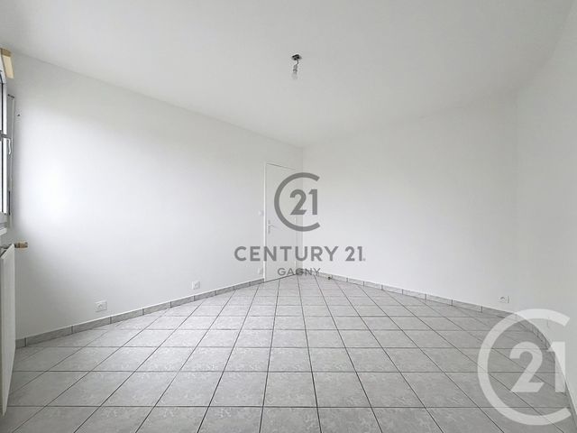 Appartement F3 à louer - 3 pièces - 59.71 m2 - GAGNY - 93 - ILE-DE-FRANCE - Century 21 Sweet Home Immobilier