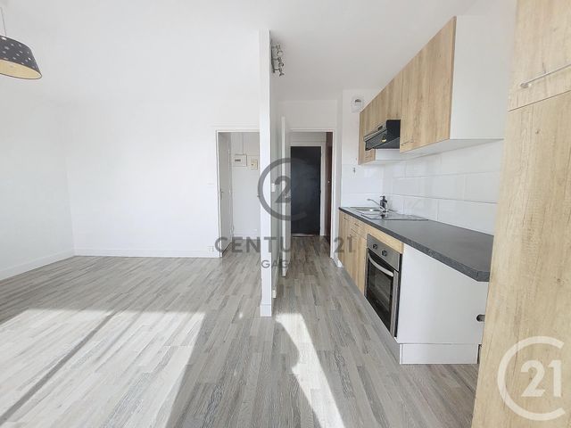 Appartement Studio à louer - 1 pièce - 26.4 m2 - GAGNY - 93 - ILE-DE-FRANCE - Century 21 Sweet Home Immobilier