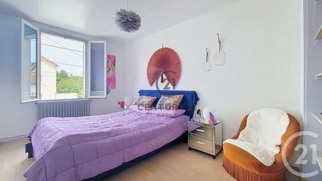 maison à vendre - 6 pièces - 160.7 m2 - MONTFERMEIL - 93 - ILE-DE-FRANCE - Century 21 Sweet Home Immobilier