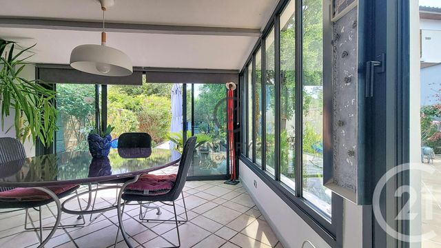 maison à vendre - 6 pièces - 160.7 m2 - MONTFERMEIL - 93 - ILE-DE-FRANCE - Century 21 Sweet Home Immobilier