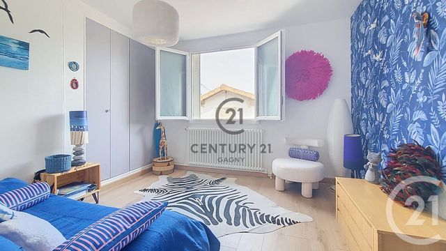 maison à vendre - 6 pièces - 160.7 m2 - MONTFERMEIL - 93 - ILE-DE-FRANCE - Century 21 Sweet Home Immobilier