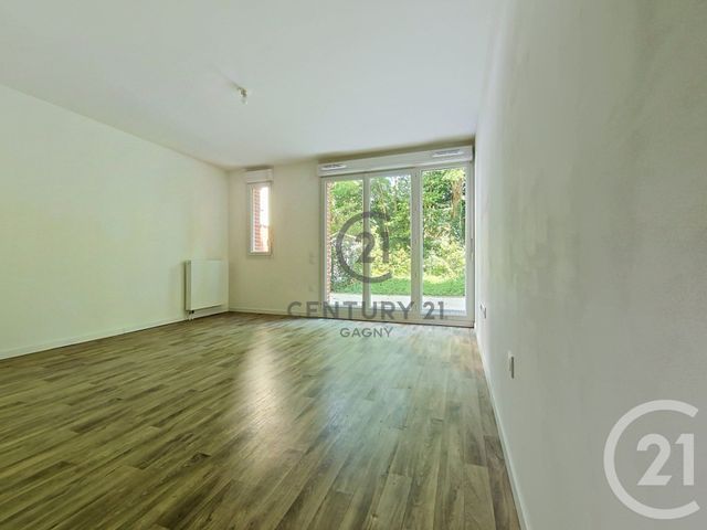 Appartement Studio à louer - 1 pièce - 32.33 m2 - GAGNY - 93 - ILE-DE-FRANCE - Century 21 Sweet Home Immobilier