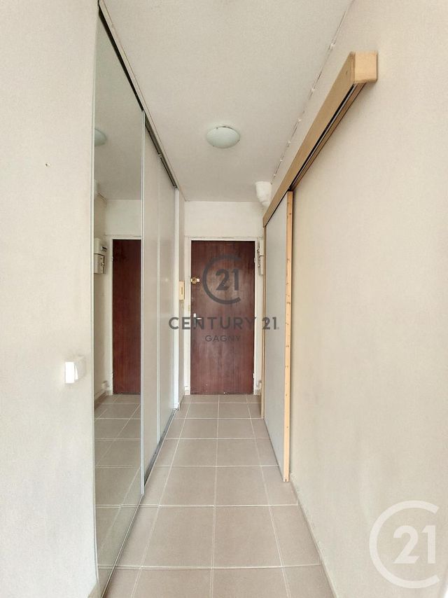 Appartement Studio à louer - 1 pièce - 21.25 m2 - GAGNY - 93 - ILE-DE-FRANCE - Century 21 Sweet Home Immobilier