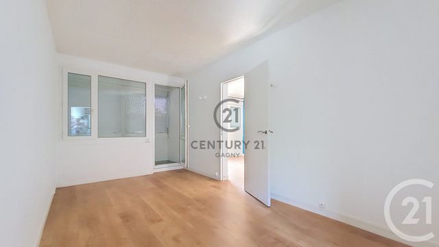 Appartement F2 à vendre - 2 pièces - 46.55 m2 - GAGNY - 93 - ILE-DE-FRANCE - Century 21 Sweet Home Immobilier