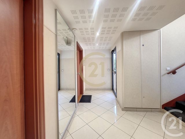Appartement F2 à louer - 2 pièces - 45.7 m2 - GAGNY - 93 - ILE-DE-FRANCE - Century 21 Sweet Home Immobilier