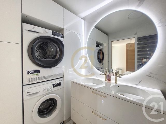 Appartement F2 à louer - 2 pièces - 45.7 m2 - GAGNY - 93 - ILE-DE-FRANCE - Century 21 Sweet Home Immobilier