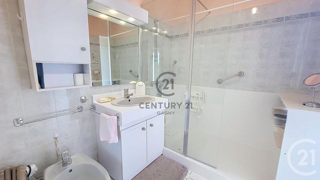 Appartement F5 à vendre - 5 pièces - 96.0 m2 - GAGNY - 93 - ILE-DE-FRANCE - Century 21 Sweet Home Immobilier