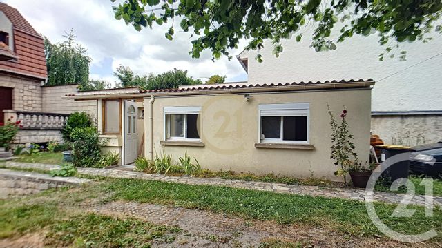 maison à louer - 7 pièces - 140.0 m2 - GAGNY - 93 - ILE-DE-FRANCE - Century 21 Sweet Home Immobilier