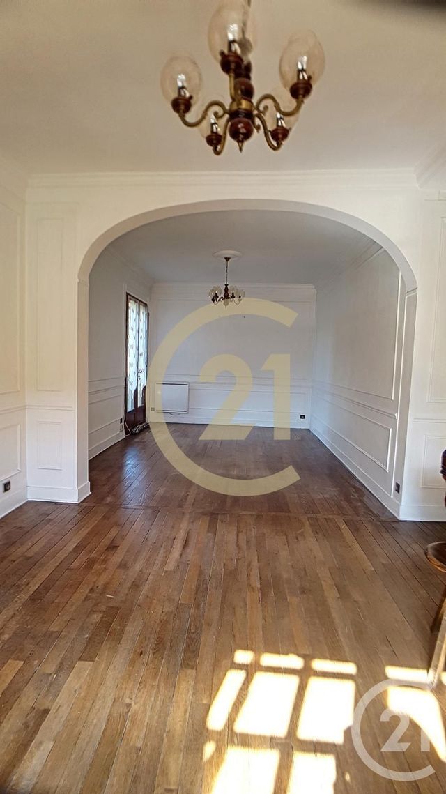 maison à louer - 7 pièces - 140.0 m2 - GAGNY - 93 - ILE-DE-FRANCE - Century 21 Sweet Home Immobilier
