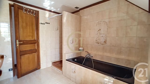 maison à louer - 7 pièces - 140.0 m2 - GAGNY - 93 - ILE-DE-FRANCE - Century 21 Sweet Home Immobilier