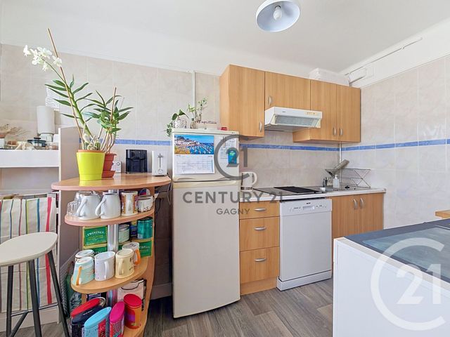 Appartement F2 à vendre - 2 pièces - 39.86 m2 - GAGNY - 93 - ILE-DE-FRANCE - Century 21 Sweet Home Immobilier