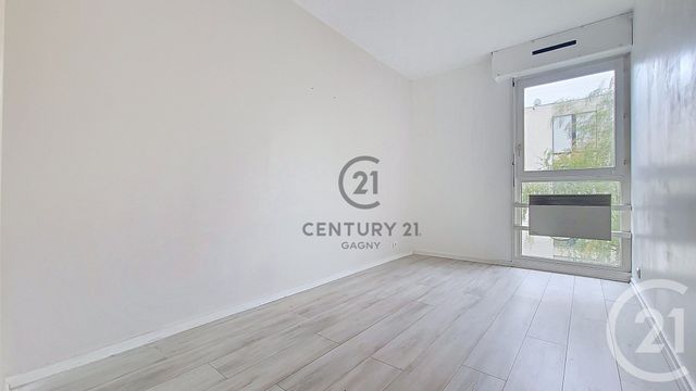 Appartement F4 à louer - 4 pièces - 81.91 m2 - GAGNY - 93 - ILE-DE-FRANCE - Century 21 Sweet Home Immobilier