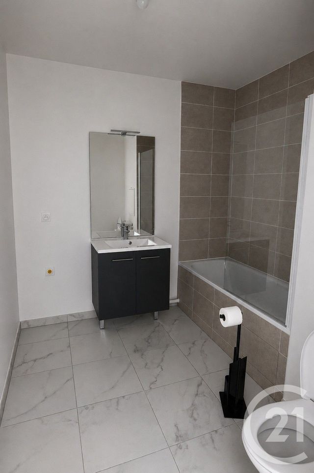 Appartement F2 à louer - 2 pièces - 42.03 m2 - GAGNY - 93 - ILE-DE-FRANCE - Century 21 Sweet Home Immobilier