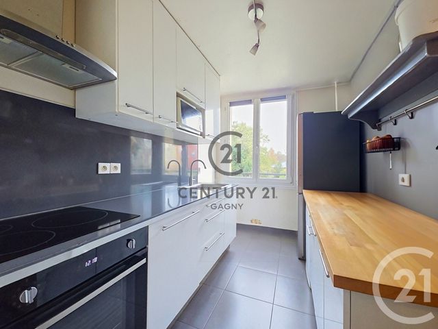 Appartement F3 à vendre - 3 pièces - 67.89 m2 - VILLEMOMBLE - 93 - ILE-DE-FRANCE - Century 21 Sweet Home Immobilier