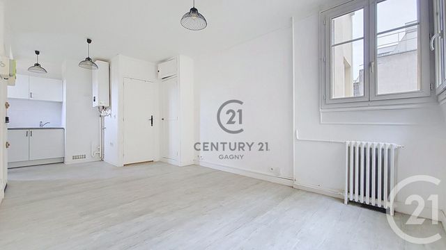 Appartement F1 à louer - 1 pièce - 22.35 m2 - NEUILLY PLAISANCE - 93 - ILE-DE-FRANCE - Century 21 Sweet Home Immobilier