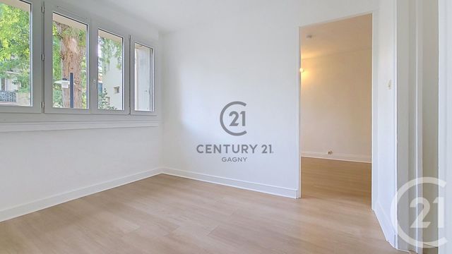 Appartement F2 à louer - 2 pièces - 33.24 m2 - LE PERREUX SUR MARNE - 94 - ILE-DE-FRANCE - Century 21 Sweet Home Immobilier