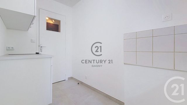 Appartement F2 à louer - 2 pièces - 33.24 m2 - LE PERREUX SUR MARNE - 94 - ILE-DE-FRANCE - Century 21 Sweet Home Immobilier