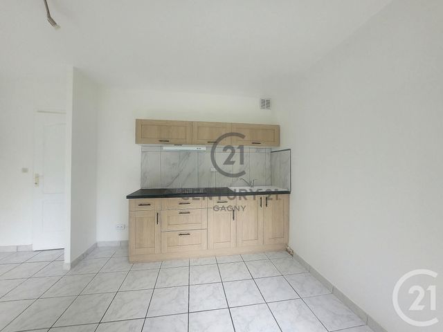 Appartement Studio à louer - 1 pièce - 24.1 m2 - GAGNY - 93 - ILE-DE-FRANCE - Century 21 Sweet Home Immobilier